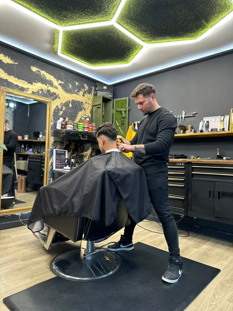 328a9f3c-3787-4584-985b-6532f5f93c5b